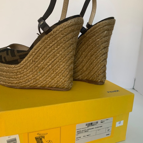 Authentic FENDI Zucca Monogram Espadrille Wedge Sandals EU 37 - Picture 3 of 9